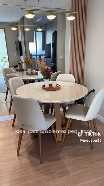 Decoração de Sala de Jantar: Mesa em Círculo da Homedock