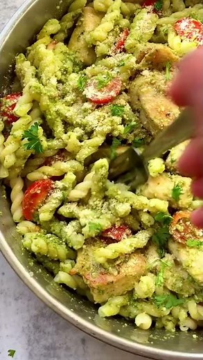 Chicken Pesto Pasta
