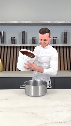 Guinness Record Breaking Chocolate Banana!! 🍌🍫 #amauryguichon #chocolate #banana | Amaury Guichon