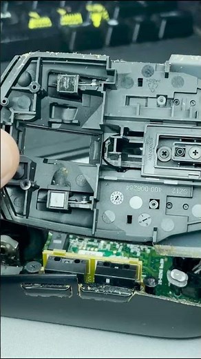 From Trash to Treasure - restoring the 2$ Logitech G102 Lightsync