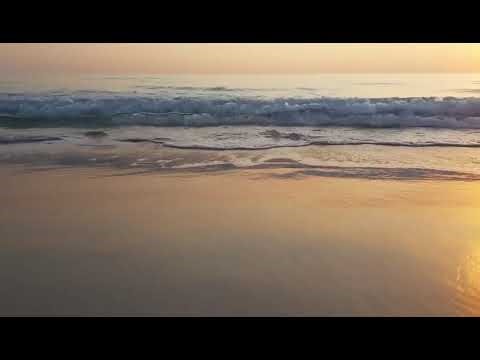 Soothing Beach Waves 🌊 Perfect Loop | Relaxing Ocean Short