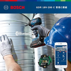 【精巧而強大｜博世 #智慧工具 GDR 18V-200 C】 Bosch GDR 18V-200 C無刷衝擊起子機，擁有200Nm高扭力，空機輕巧僅重1.1kg，加裝 #GCY_42 藍牙模塊，智能C連結手機APP，方便接收機台訊息、個人化工具模式，更加易於掌控！ ▌C連結ｘAPP操控 »»方便查看操作手冊、機台序號 »»開關緩啟動功能，可因應不同鑽鎖作業需求調節 »»成功連接Bosch Toolbox APP時，LED指示燈閃燈提醒 ＊應用小撇步：除了手機調控外，也可利用工具底座的按鈕調整3檔轉速及開關LED指示燈喔！ ＊新品速報＊ GDR 18V-200 C的親戚『GDX 18V-200 無刷衝擊起子/扳手機』，即將上市！ 博世唯一有六角/正方型二合一夾頭，能廣泛應用於螺栓帽裝卸、自攻螺絲及鑽孔，堪稱鎖卸螺絲最佳解決方案！ ＊ProCORE 18V鋰電池通用於Bosch 18V全系列電動工具喔＊ . 哪裡買：http://goo.gl/dnC43K . #GDR_18V_200_C #衝擊扳手機 #鎖卸螺絲 #智能C連結 #BeConnected #Simplification_a