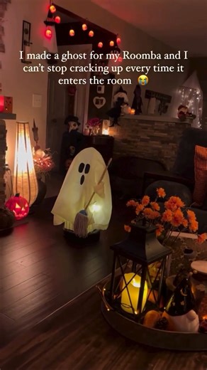 What do you call a haunted vacuum? A RoooOOoOmba 👻 📸: @jtravs #iRobot #Roomba #Halloween #spooky | iRobot