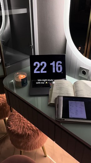 Part 7 | Study tips for night owl ppl ⋆⭒˚🦉🪐｡⋆ 1. Start with an easy task or review from 10pm-11pm 2. Then, tackle the difficult subjects from 11pm-1am 3. Light a relaxing candle or play some music to enhance your mood while studying🎧 #study #studytok #studywithme #studygram #studymotivation #studyinspo #dayinmylife #universitystudent #studyathome #nightroutine #fyp #fypシ #foryou