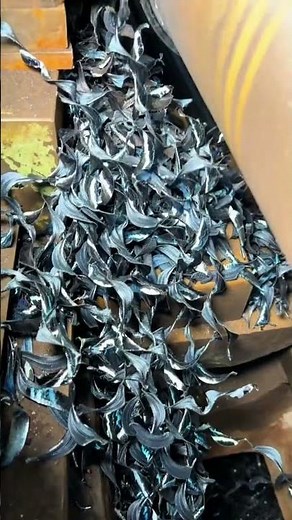 Don t think that a car axle is very simple Most people really can t do it #Lathe processin