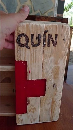 BOTIQUÍN con madera de PALETS. #diy #maderareciclada #palets