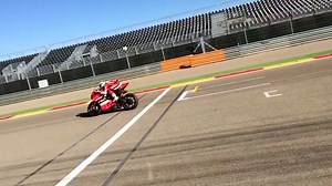 Winter test ❄️ Chaz Davies full throttle! #ArubaRacing #WorldSBK #forzaducati | Aruba.it Racing - Ducati