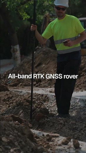 Reach RX2: centimeter accuracy that fits in your pocket