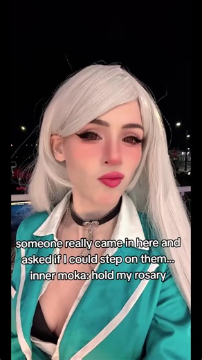 If this landed on your FYP, your algorithm already knows you’re the type to stop scrolling the second Inner Moka shows up. And honestly… asking her to step on you? That’s between you and your therapist now. Welcome to the IRL anime server: Las Vegas cosplay bar | Rosario Vampire energy | VRChat physics | Otaku Tuesdays | unhinged weeb nightlife Inner Moka clocked in and the rosary is OFF. Since you’re here already: Inner Moka or Outer Moka? Drop your answer and expose yourself in the comments. #