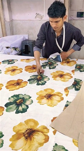 ladies state kurti cutting V neck fancy kurti cutting by Nishad master mumbai ❤️