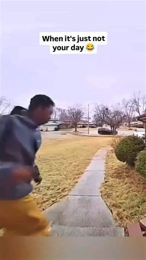 Oofzon on Instagram: "🤭Tomorrow is another day 😂 #reels #reelsinstagram #foryoupage #fyp #instafeeds #indianreels #viralreels #bestvideos #trendingvideo #funny #Instagram #instagood #funny #funnyvideo"