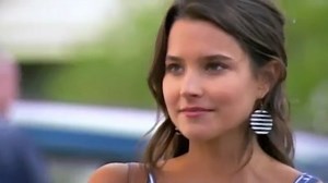 Home And Away 5426