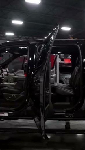 🚨 “Ford F-450 4×4 – The Ultimate Power Truck That Laughs at Limits!” 💪🔥