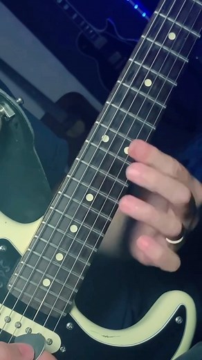 Jazz Blues joy 🎸 Jam track with the full Jazz Blues guitar solo in the comment section. Thanks for the support. Happy jamming! #guitar #stratocaster #guitarist #bluesguitar #bluesguitarist #bluesguitarsolo #jazzblues #guitartone #jazzguitar #jazzguitarist #guitarra #guitarsolo #guitarplayer #guitarlessons #bluesguitarlicks #guitarlicks #tuesdaymotivation | Quist