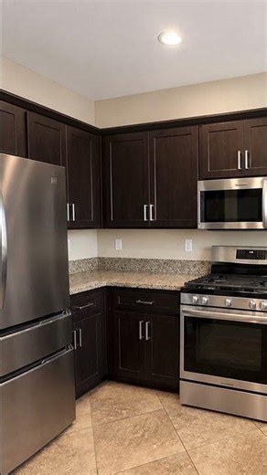 Cabinet Refacing Before & After with KitchenCraft