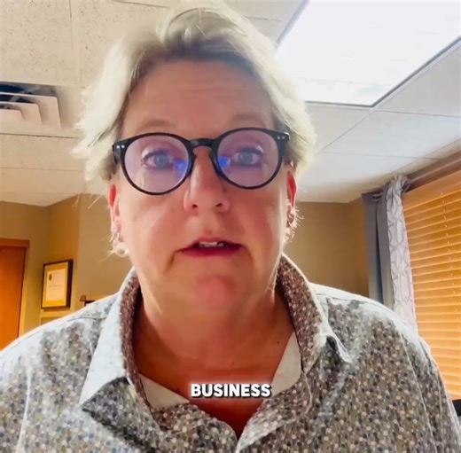 Need help keeping up with the latest changes to keep customers? Fill out a short form on www.milwaukeemediagroup.com and we'd be happy to help! #clickvisitcallsearch #milwaukeemediagroup #milwaukeebusiness #supportlocal #leadgeneration | 96.5 WKLH