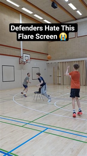 Defenders Hate This Flare Screen #basketball #viral