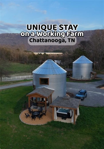 A peaceful farm escape you probably didn’t know existed 🌾 At Quail Run Farm, you can stay in a one-of-a-kind silo surrounded by more than 120 acres of peaceful countryside✨ @Timberroot Rustic Retreats You can explore the property, join a seasonal farm tour, meet the animals, and even buy farm products raised right here like pasture-raised eggs, grass-fed beef, house-cured bacon, honey, and more to enjoy during your stay 🥩🍯🥚🥓 Each silo sleeps up to 6 guests, with a king bed upstairs, custom 