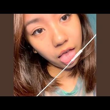 Mic Nibbling and Licking