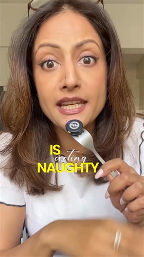 Mohita Mascarenhas | Nutritionist & Weight Loss Coach on Instagram: "There’s more 👇 If you struggle with constipation, here are four things you may need to increase: 1. Water 2. Fiber. Remeber fiber stands for Feeds Intestinal Bacteria & Eases Release 3. Movement 4. Fat Another gem is managing sleep and stress. Lack of sleep and high stress are disruptors and can mess with your rhythm. I hope this helps! Feel free to ask questions and share your thoughts ♥️ And If you want to lose fat and get f