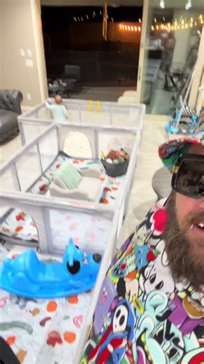 This kid has more Square footage than I do 🤣🤣🤣🤙🏻🤙🏻 #kinghillbilly69