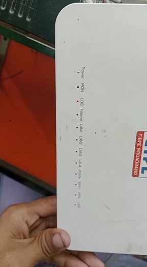 Wi-Fi router 🫲🫲🫲🫲 I will take red light follow me