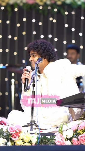 Khushiyon Ke Liye Bhejte Hain Bacche Arab Ham😌Rais Anis Sabri💫 #raiaanissabri #qawwali #trending #gazal #tajmedia #sufisam #tajmediadigitalnetwork | Taj Media Digital Network