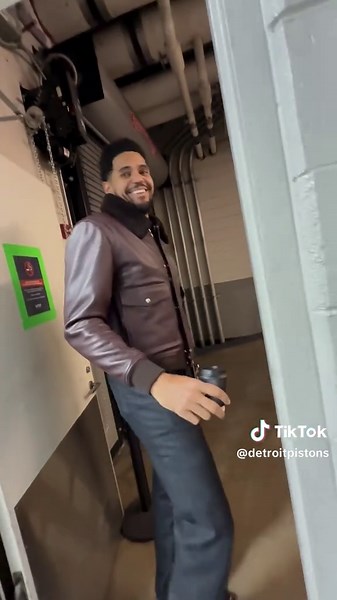 Petition to get Unc’s top artist #detroitpistons #nba #music | detroitpistons