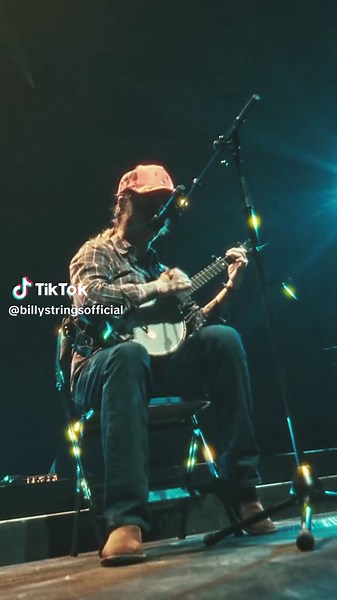 Country Blues: On Tour with Billy Strings