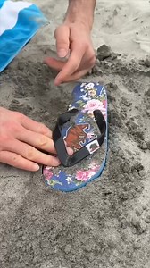 Beach tips you need Vacation tips to remember for safety, fun and travel. | Lazy Genius