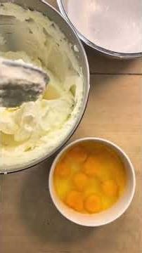 🍰✨ Get ready to experience a next-level Cream Cheese Poundcake that's bound to outshine grandma’s