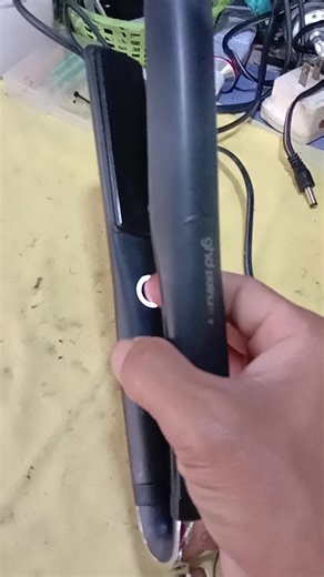 แก้อาการไฟกระพริบสีแดง ghd platinum plus | งานซ่อมอิเล็กทรอนิกส์เครื่องใช้ไฟฟ้าและ DIY