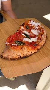 Here are our top tips for making great calzones: -Seal it well (we like give it a karate chop!) -Poke a hole at the top to let out steam -Launch it with the seam facing the flames and don’t turn it too early -Cook on a low flame | Ooni