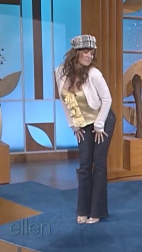 Carmen Electra on Instagram: "Feel ya self haha ⚡️ Loved showing @ellendegeneres some of the basic aerobic strip tease moves from my dvd series❣️ #ellen #carmenelectra #nostalgic #throwback #90s #00s #nostalgia"