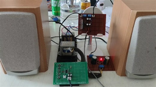 弄了个RDA5807听FM，嘿嘿，听语言类节目效果还不错呢