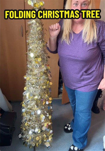 Brilliant for a small space or house and don’t need a plug! These Christmas trees are so easy to store and easy to put up. They take up very little space and are battery powered. #christmastrees #christmasdecorations #christmasdecor #slimchristmastree #xmastree