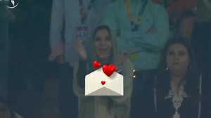 Showbiz fashion 360 (@showbizfashion360)’s videos with original sound - Showbiz fashion 360