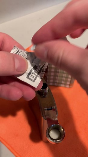 Effective Ways to Clean Stainless Steel Water Bottles with Denture Tablets