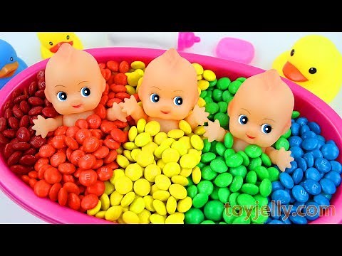 Learn Colors M&M's Chocolate Triple Baby Doll Bath Time and Surprise Toys Play Doh Molds for Kids