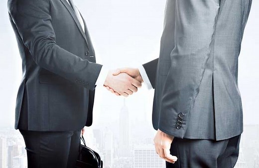 Versprechen GmbH-Anteile: notarielle Beurkundung?