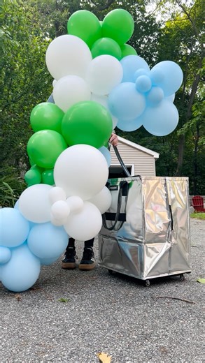 ANNA | BOSTON & NORTH SHORE BALLOON STYLIST | This story is much bigger than balloons and a @hulkenbag. In 2020, when the world shut down, I used to put balloons around my house to... | Instagram