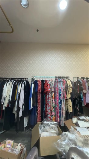 Cheap cheap! thrift store clearance & tikum LIVE! @top fans @followers @everyoneq | DNA style