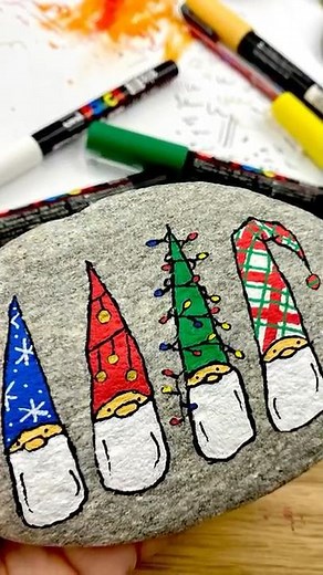 Painted Holiday Gnome Designs for Beginners!! #gnomes #stonepainting #rockpainting