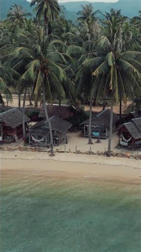 Castaway Beach bungalows, Koh Phangan 🌊🌴 #thailand #shorts #kohphangan