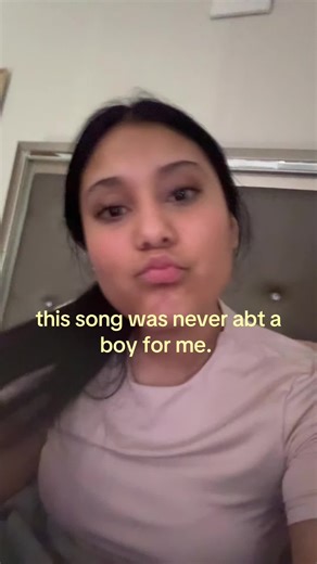 secret (@pink.gittery.rainbows)’s video of what does the song actually mean