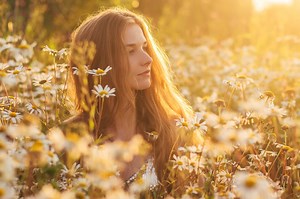 Estos shampoos aclarantes son una alternativa natural para cambiar de tono tu cabello