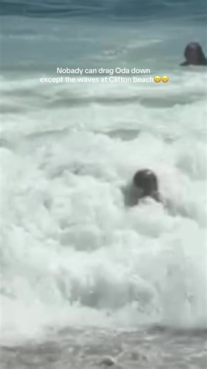 Oda's Resilience Against the Waves at Clifton Beach