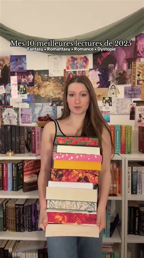 2025 a été dur mais quand je regarde ces livres qui ont continué à me construire en tant que personne, qui ont séché mes larmes, qui ont vécu avec moi je ne peux qu’être reconnaissante ☺️ #booktokfr #booktokfrançais #booktokfrance #fantasybook #2025recap @Calix @Editions Olympe @Comet @Éditions BMR @DeSaxus @Eulalie Lombard Autrice ✨ @Pocket Jeunesse @Éditions Michel Lafon