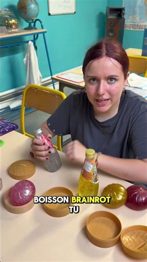 C'EST UNE BOISSON SQUISHY ?! - PINK LILY
