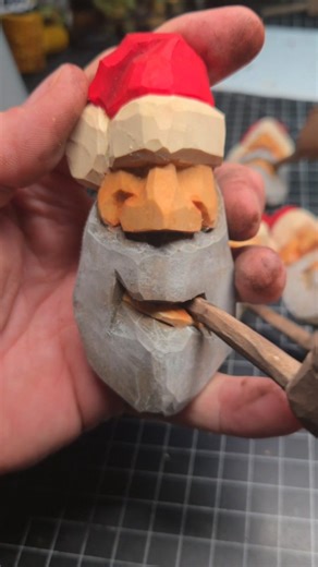 I love carving these Christmas ornaments every year. Santa's with a bit of attitude. #woodcarving #whittling #christmas #YTPC #tobaccopipes | Johnny Layton
